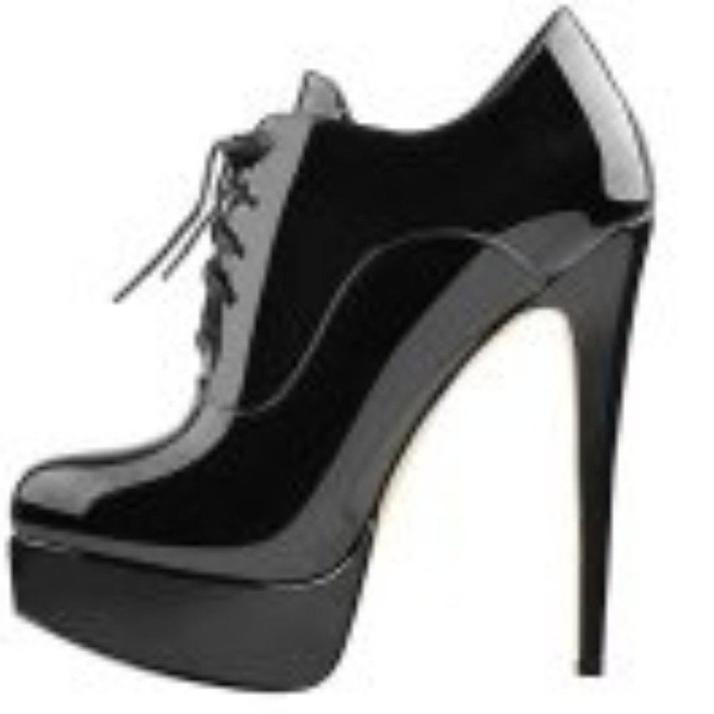 Yolkomo Stiletto Platform Lace Up Ankle Bootie (NWOT)
